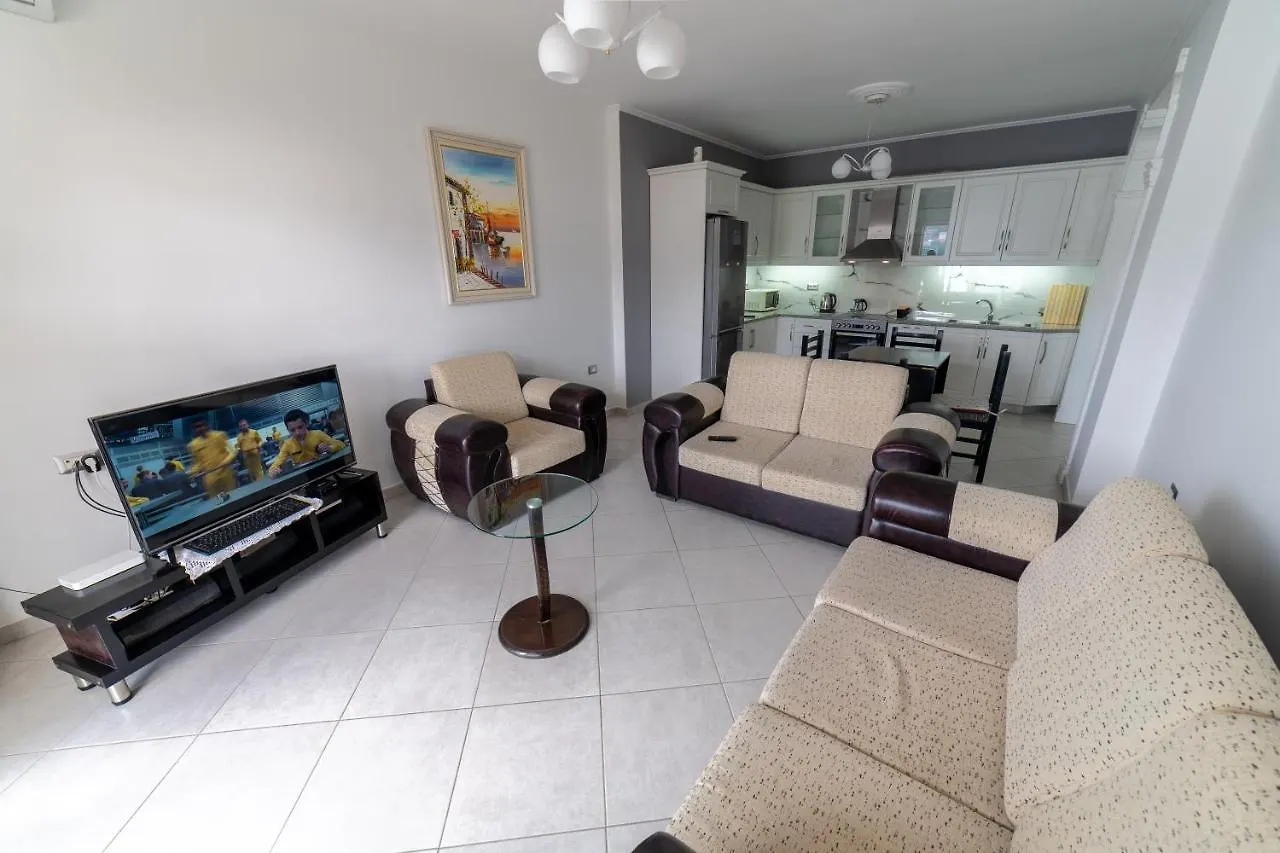 Sofi Apartments Саранда