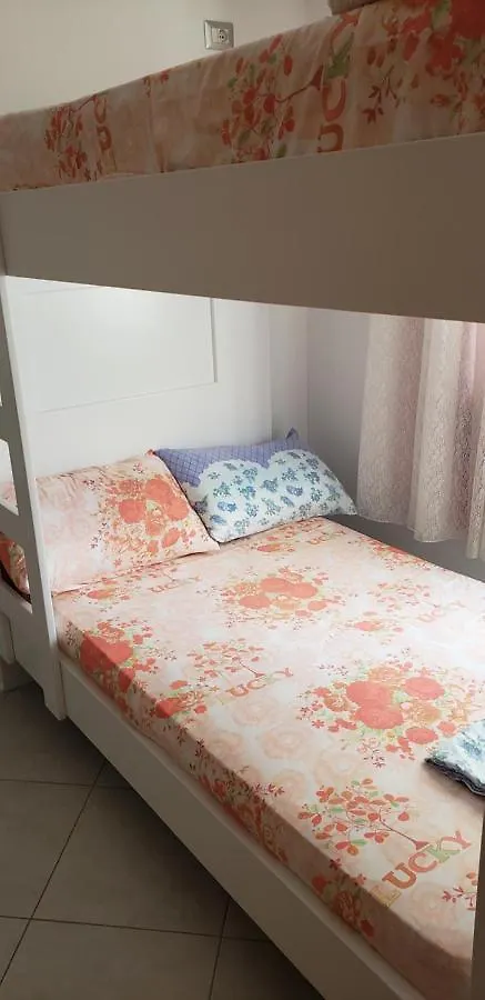 Sofi Apartments Саранда